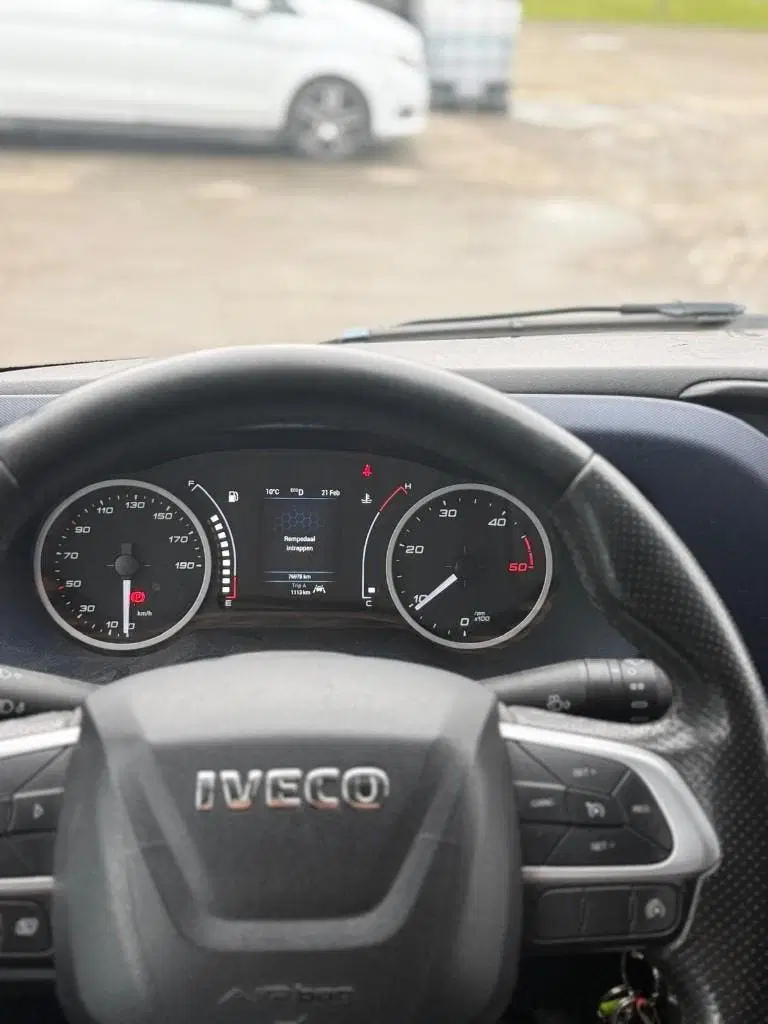 Iveco Daily 70 uit 2020, foto 6
