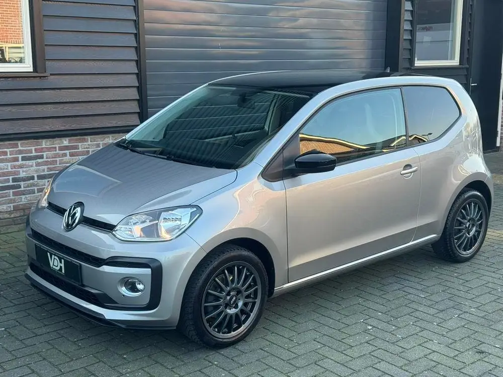 Volkswagen Up! VW UP 1.0 TSI 90PK BMT High Up! Beats Soundsysteem Stoelverw uit 2019, foto 10