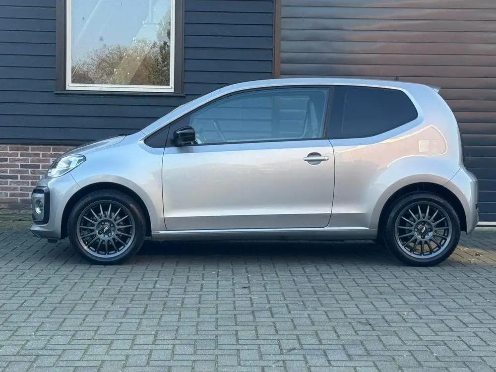 Volkswagen Up! VW UP 1.0 TSI 90PK BMT High Up! Beats Soundsysteem Stoelverw uit 2019, foto 11