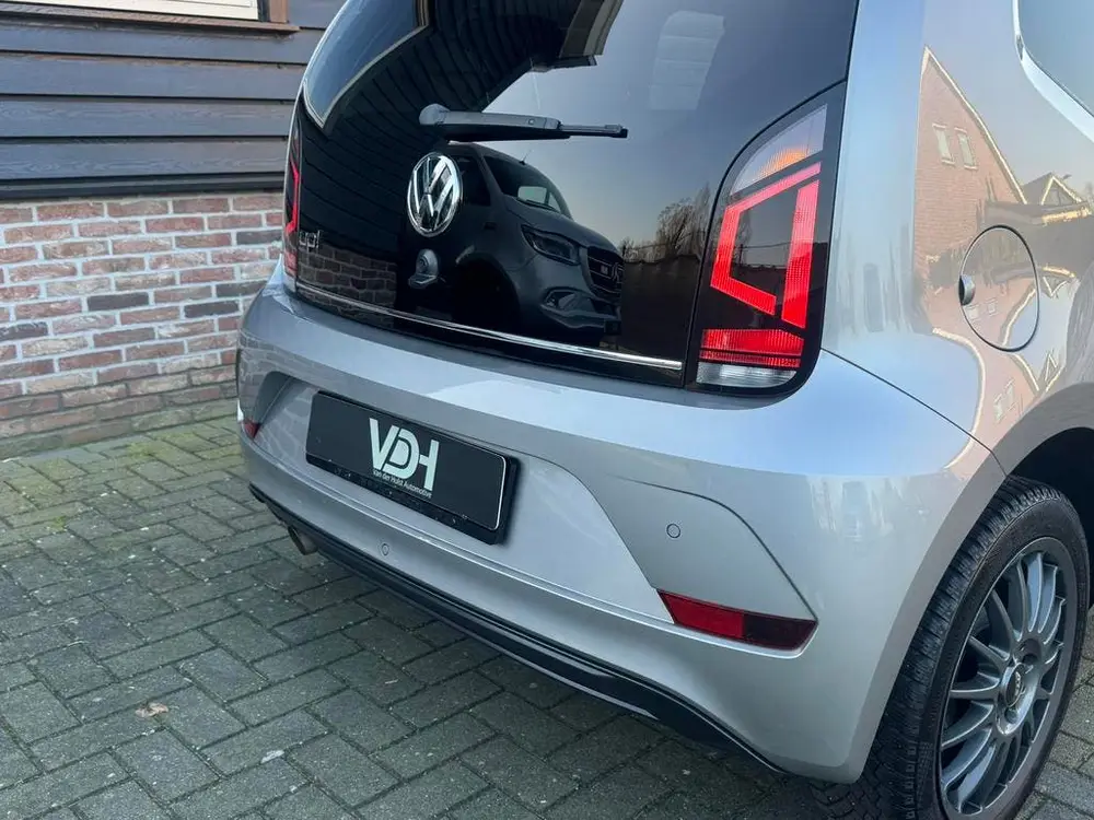 Volkswagen Up! VW UP 1.0 TSI 90PK BMT High Up! Beats Soundsysteem Stoelverw uit 2019, foto 14