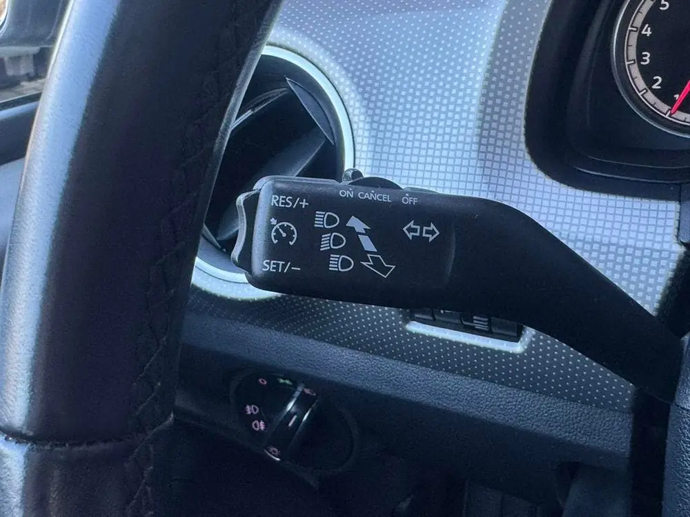 Volkswagen Up! VW UP 1.0 TSI 90PK BMT High Up! Beats Soundsysteem Stoelverw uit 2019, foto 15