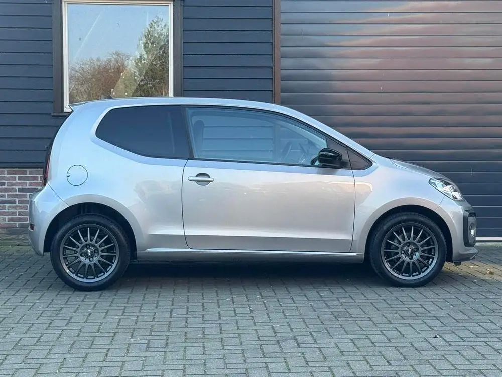 Volkswagen Up! VW UP 1.0 TSI 90PK BMT High Up! Beats Soundsysteem Stoelverw uit 2019, foto 2