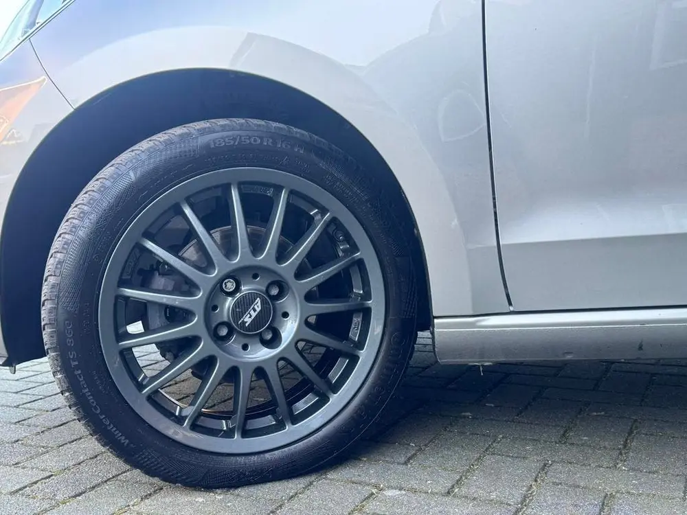 Volkswagen Up! VW UP 1.0 TSI 90PK BMT High Up! Beats Soundsysteem Stoelverw uit 2019, foto 6