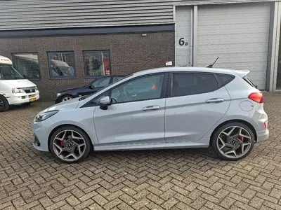 Ford Fiesta Fiësta 1.5 200pk ST 5dr 2020 Grijs Lage Ki uit 2020