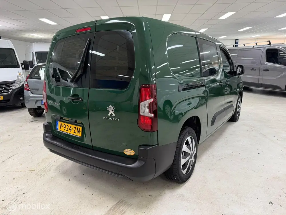 Peugeot Partner Partner 1.6 BlueHDi L2 Airco Cruise uit 2019, foto 3