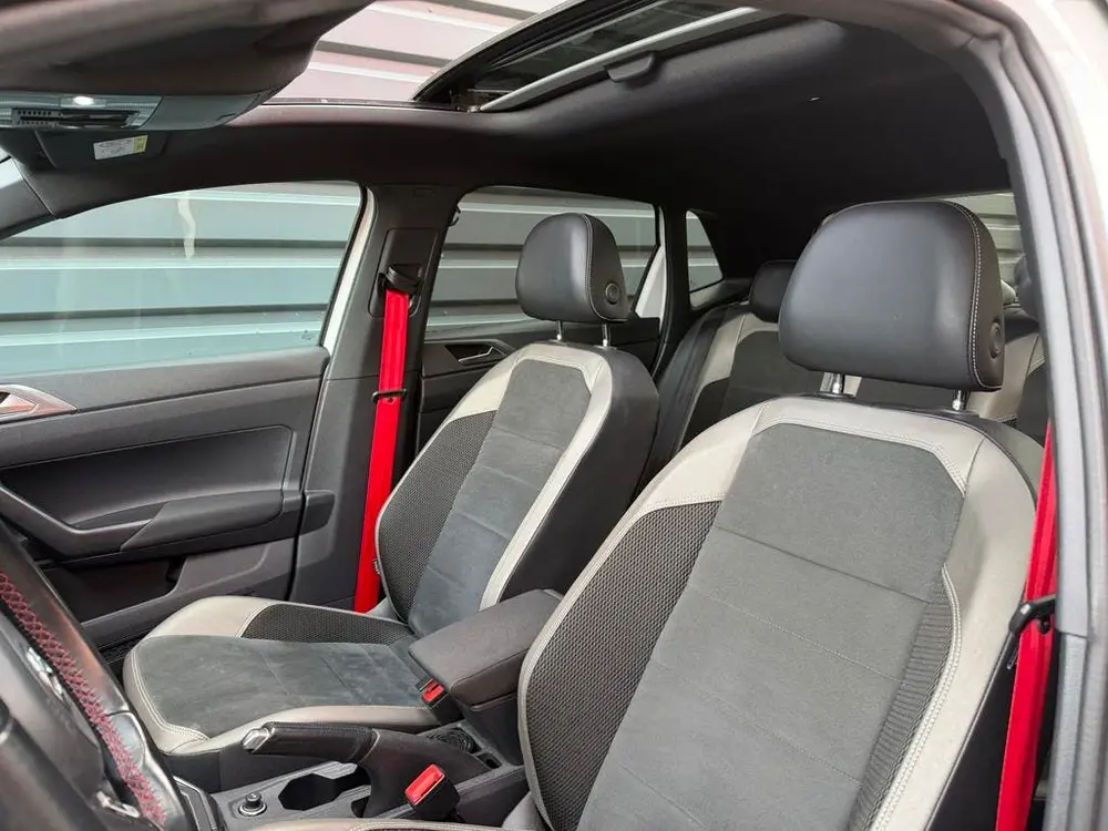 Volkswagen Polo 2.0 TSI 200pk 6-DSG 2020 Wit uit 2020, foto 16