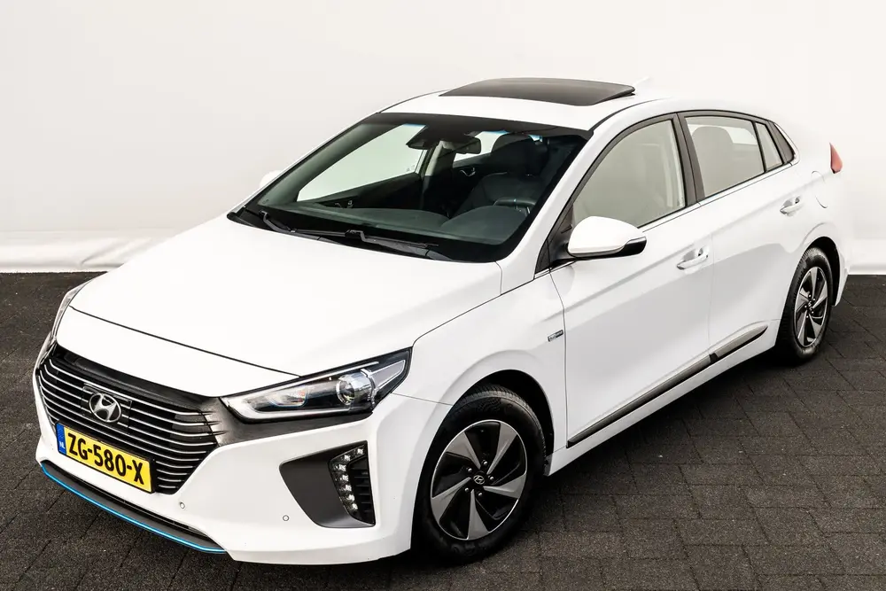 Hyundai IONIQ 1.6 GDi Blue Drive Premium uit 2019, foto 15
