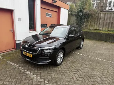 Skoda Kamiq 1.0 TSI Active stoelverwarming winterwiele uit 2021