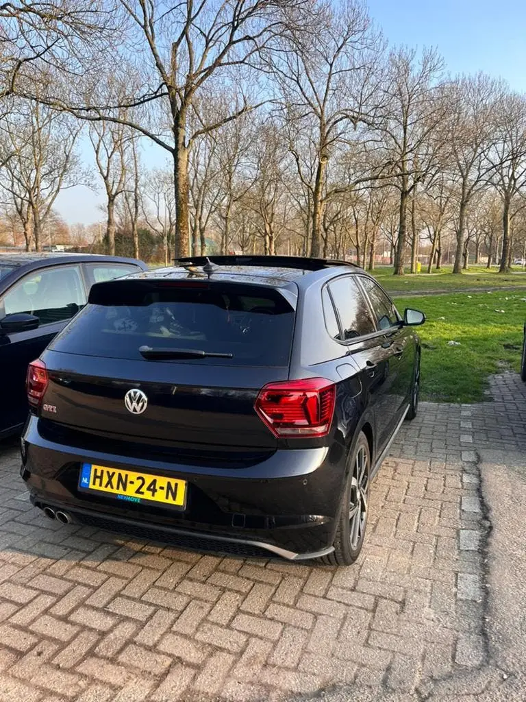 Volkswagen Polo 2.0 TSI 200pk 6-DSG 2019 Zwart uit 2019, foto 6