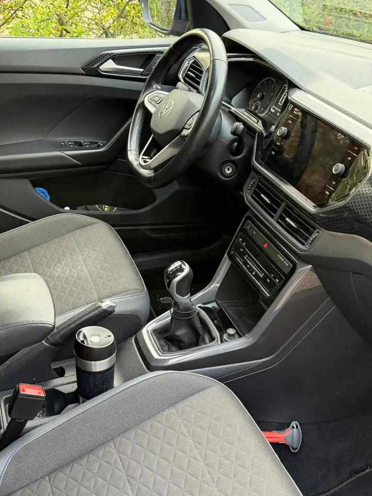 Volkswagen T-Cross 1.0 TSI 110pk 2022 Zwart uit 2022, foto 11