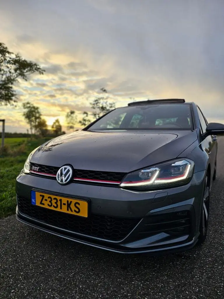 Volkswagen Golf 2.0 TSI 245pk 7-DSG 2019 Grijs uit 2019, foto 5