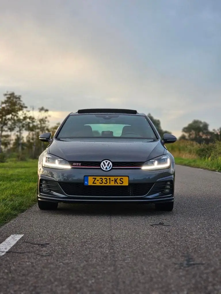 Volkswagen Golf 2.0 TSI 245pk 7-DSG 2019 Grijs uit 2019, foto 8