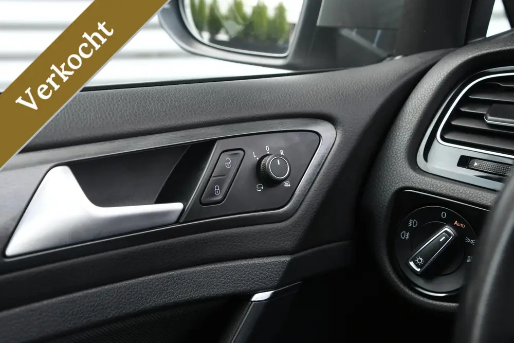 Volkswagen Golf 2.0 TSI GTI Performance PANO | LED | CARPLAY uit 2020, foto 16