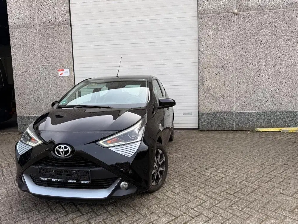 Toyota Aygo X-play Team D bj 2020 27.000km Camera Navi uit 2020