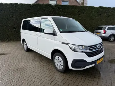 Volkswagen Transporter Kombi 2.0 TDI 110pk L1h1 9-persoons uit 2022