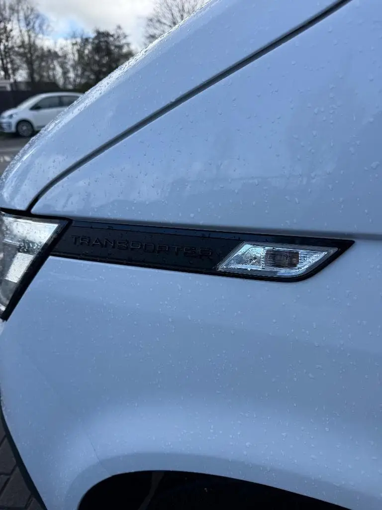 Volkswagen Transporter Kombi 2.0 TDI 110pk L1h1 9-persoons uit 2022, foto 7