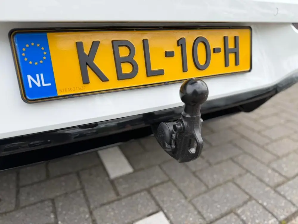 Volkswagen Golf 8.5 1.5 eTSI R-Line 150PK | Pano | 360 | H&K uit 2025, foto 12