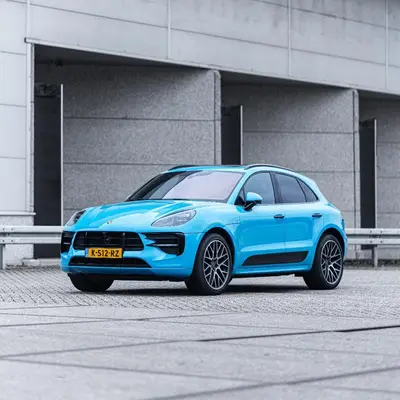 Porsche Macan 2.0 2019 Miami Blue Vol opties uit 2019