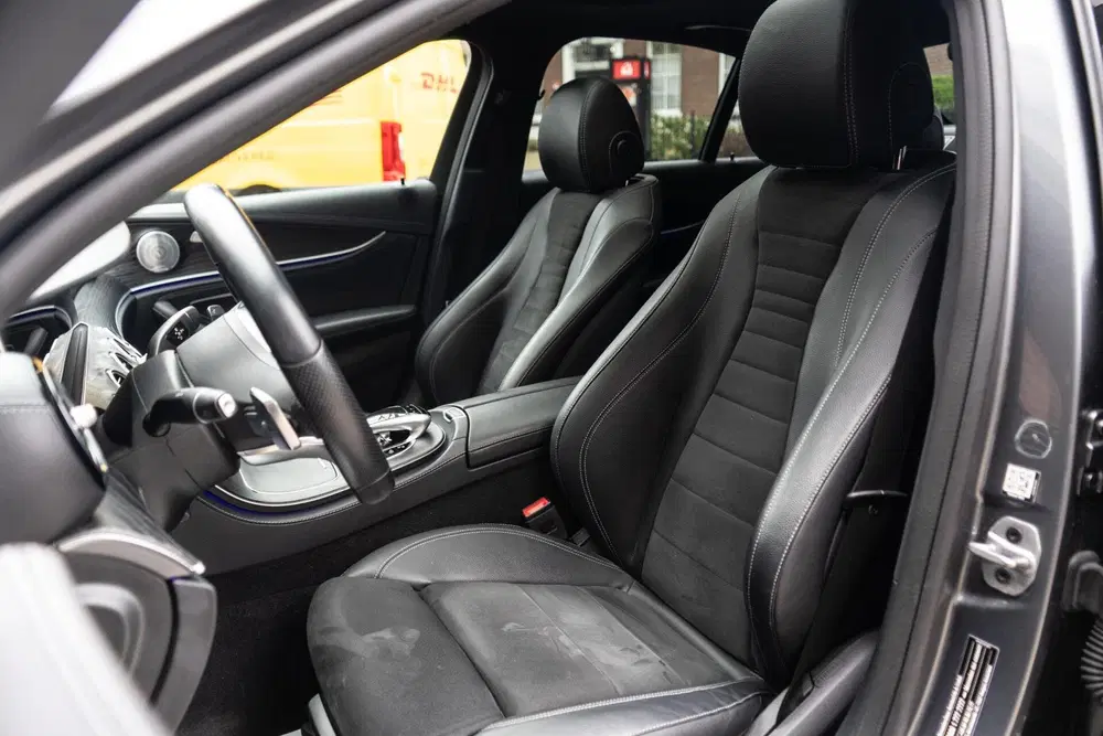 Mercedes-Benz E-Klasse Mercedes E-klasse 300 e AMG Pano uit 2020, foto 11