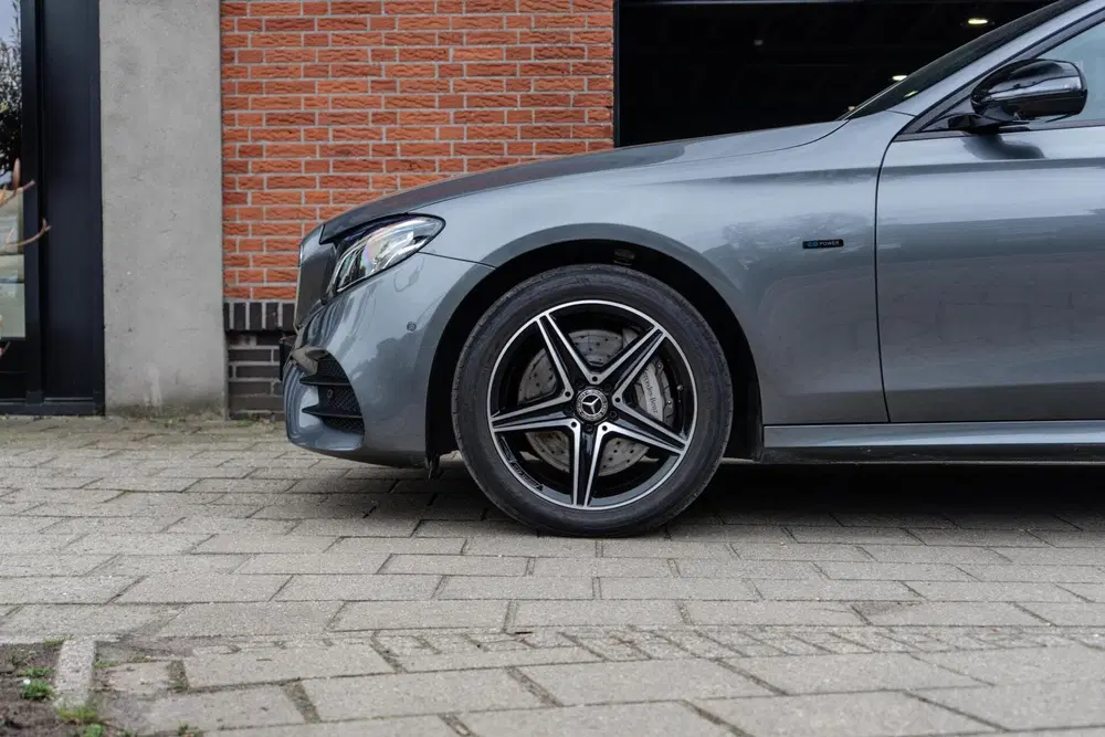 Mercedes-Benz E-Klasse Mercedes E-klasse 300 e AMG Pano uit 2020, foto 7