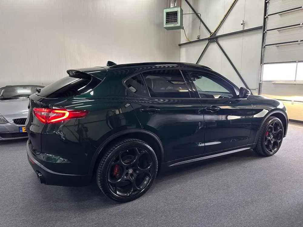 Alfa Romeo Stelvio Stelvio 2.0 T 206KW 280 PK 2021 Q4 Groen Veloce Stoelen uit 2021, foto 12