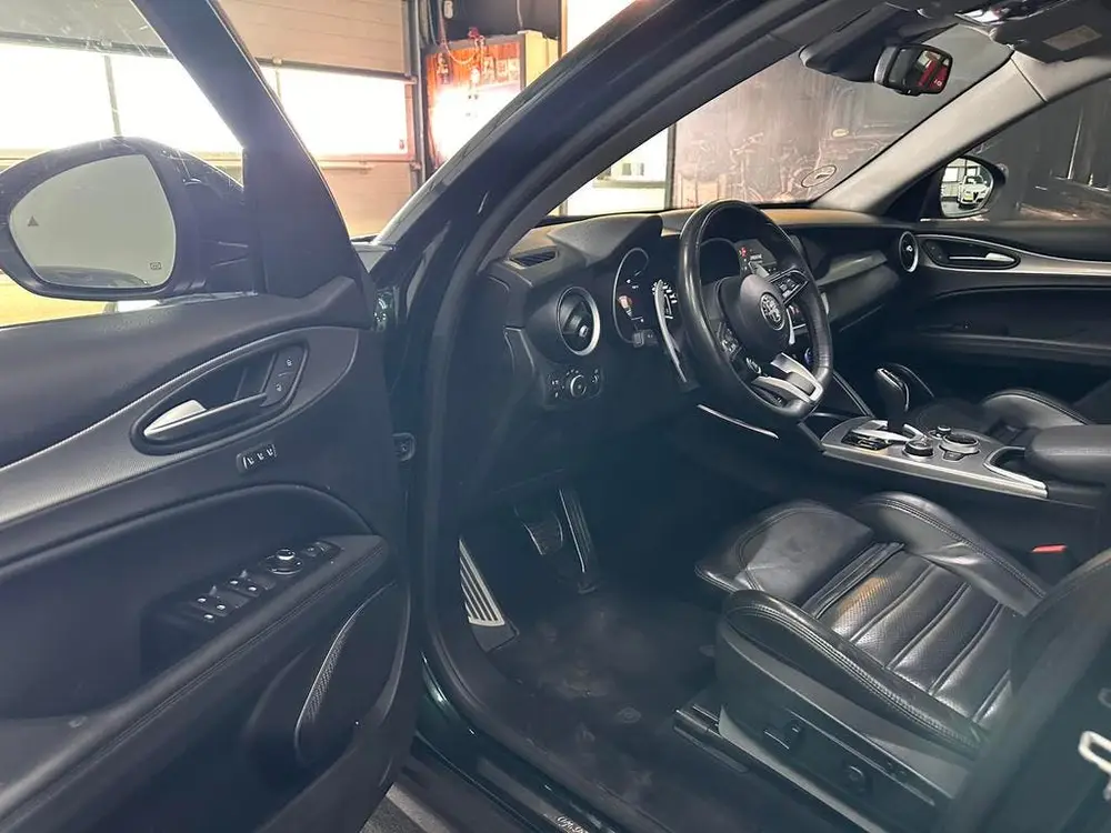 Alfa Romeo Stelvio Stelvio 2.0 T 206KW 280 PK 2021 Q4 Groen Veloce Stoelen uit 2021, foto 18