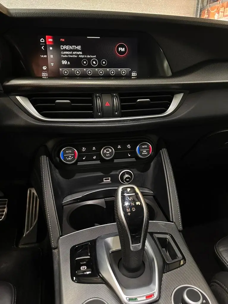 Alfa Romeo Stelvio Stelvio 2.0 T 206KW 280 PK 2021 Q4 Groen Veloce Stoelen uit 2021, foto 19