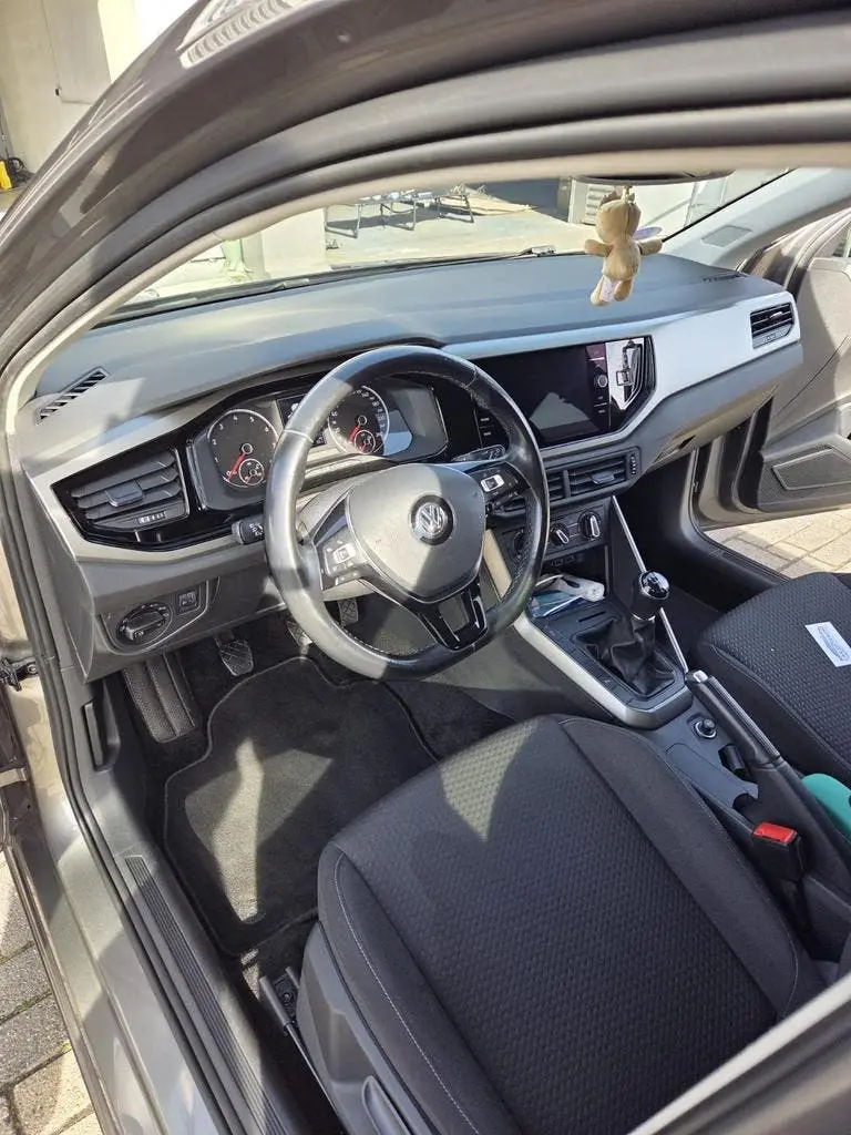 Volkswagen Polo 1.0 TSI 95pk 2020 Grijs R pakket. uit 2020, foto 14