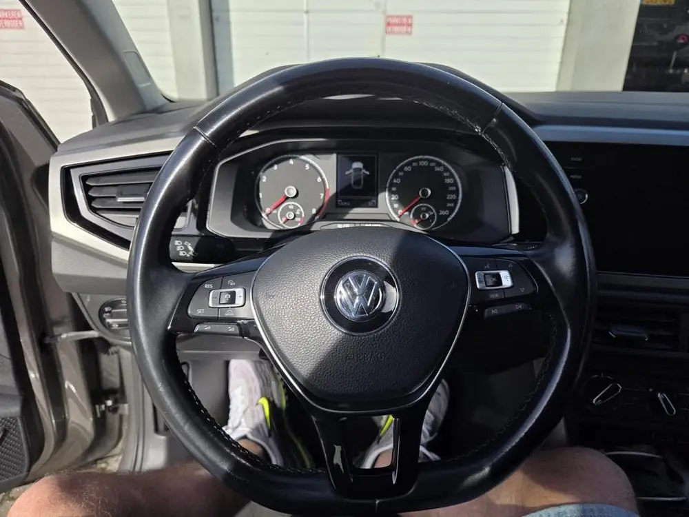 Volkswagen Polo 1.0 TSI 95pk 2020 Grijs R pakket. uit 2020, foto 17