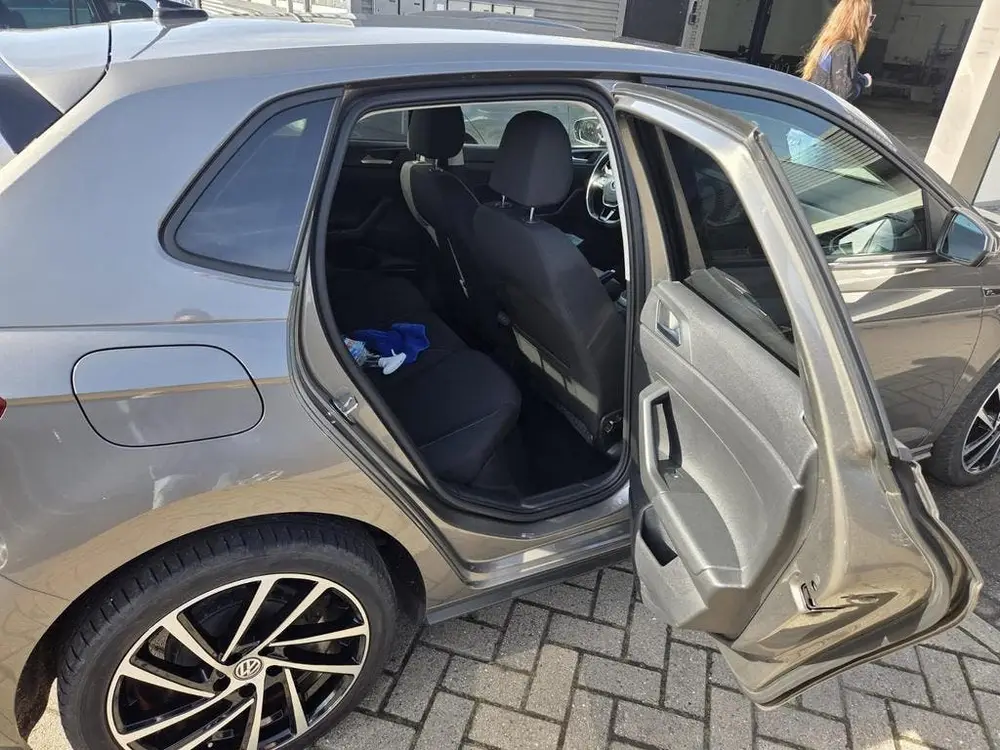 Volkswagen Polo 1.0 TSI 95pk 2020 Grijs R pakket. uit 2020, foto 7