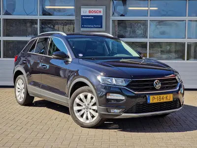 Volkswagen T-Roc 1.5 TSI Style Business|Clima|Camera|PDC|ACC uit 2022