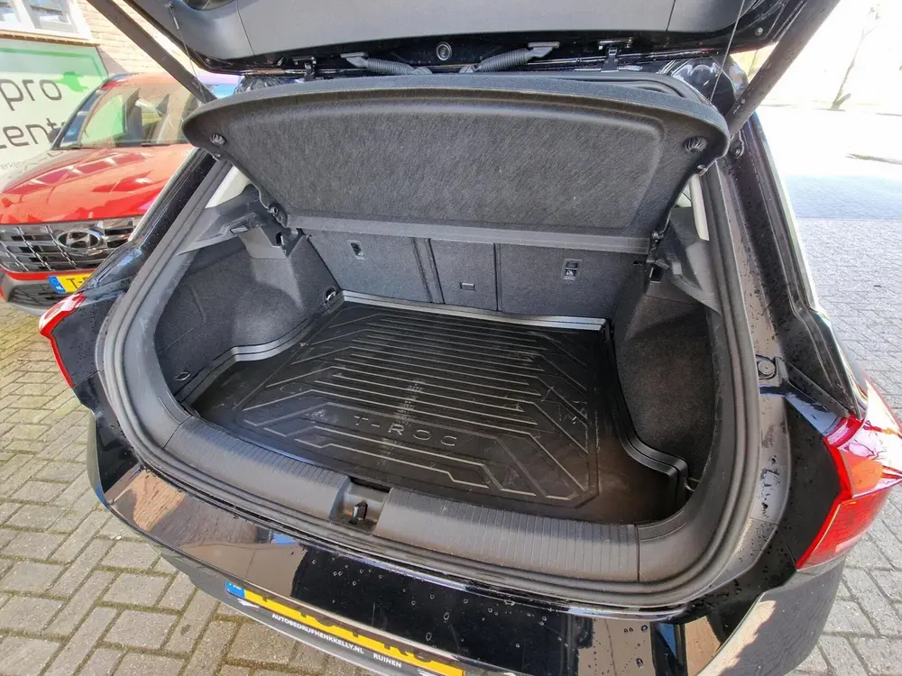 Volkswagen T-Roc 1.5 TSI Style Business|Clima|Camera|PDC|ACC uit 2022, foto 8