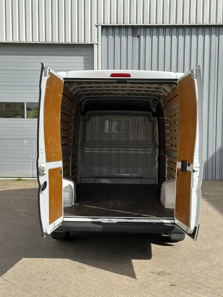 Citroën Jumper CC 35 L4 2.0 Bluehdi 165pk S&S 2022 Wit uit 2022, foto 11