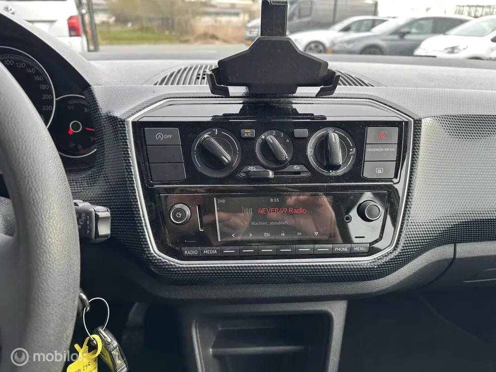 Volkswagen Up! 1.0 BMT move up! Cruise! uit 2020, foto 10