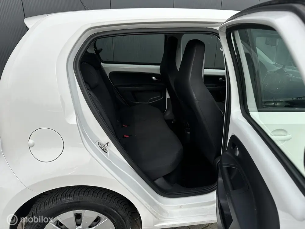 Volkswagen Up! 1.0 BMT move up! Cruise! uit 2020, foto 15