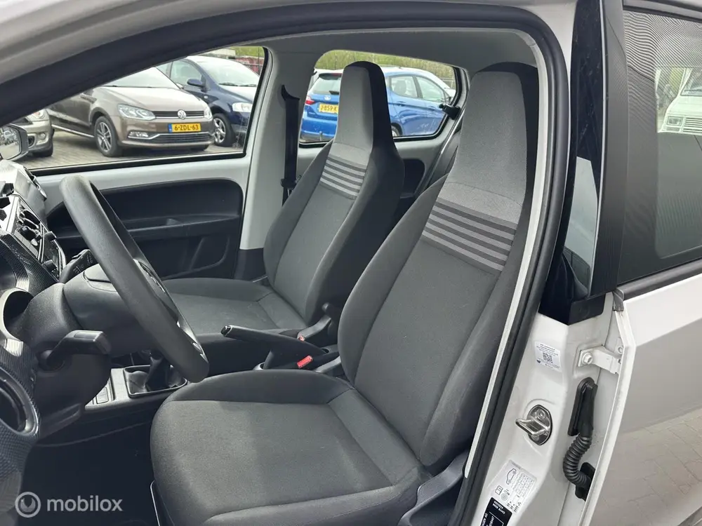 Volkswagen Up! 1.0 BMT move up! Cruise! uit 2020, foto 7