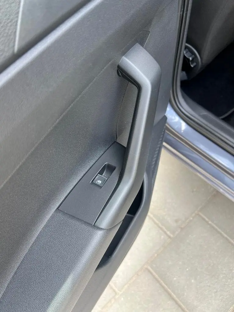 Volkswagen Polo 1.0 TSI 95pk Dsg-7 2024 Grijs Move uit 2024, foto 18