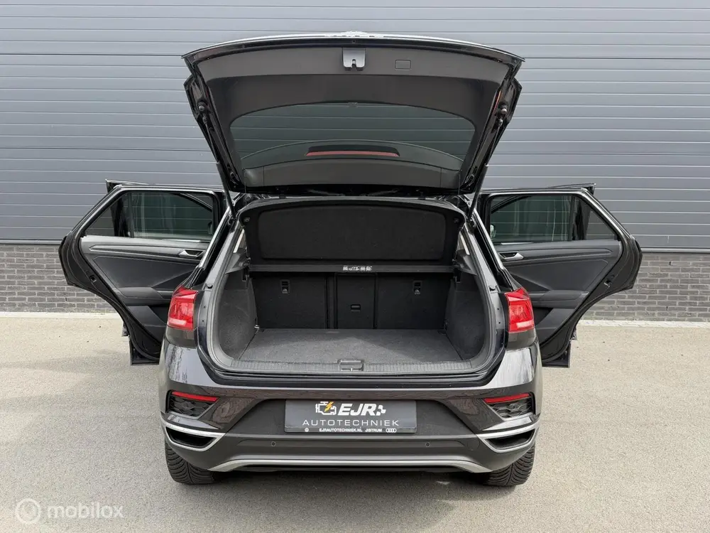 Volkswagen T-Roc 1.5 TSI DSG Active CLIMA*CARPLAY*PDC*STOELV uit 2021, foto 5