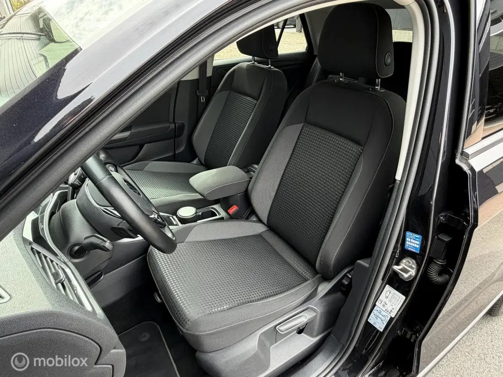 Volkswagen T-Roc 1.5 TSI DSG Active CLIMA*CARPLAY*PDC*STOELV uit 2021, foto 7