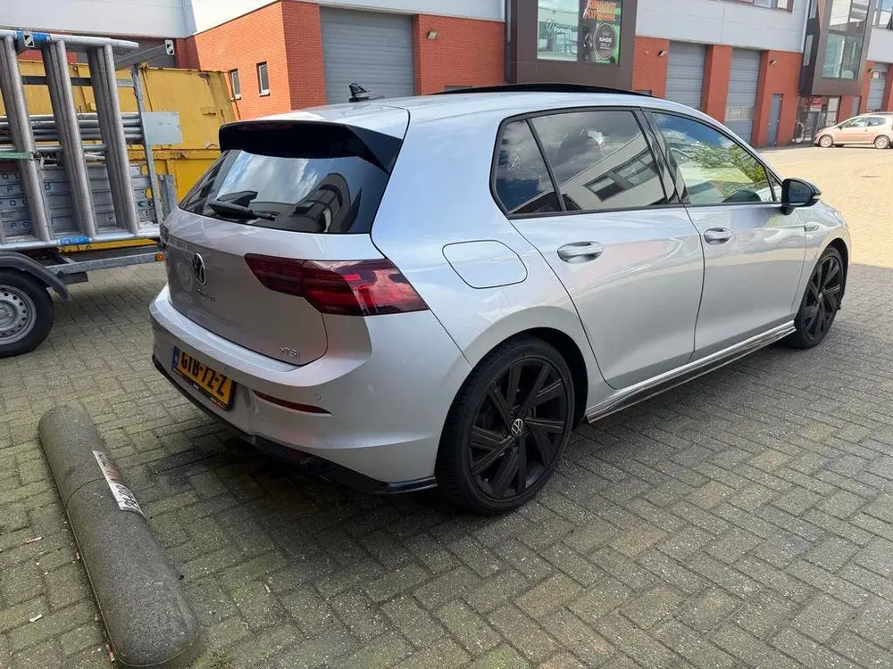 Volkswagen Golf R-line 1.5 Etsi 150pk 7-DSG 2024 Grijs uit 2024, foto 2