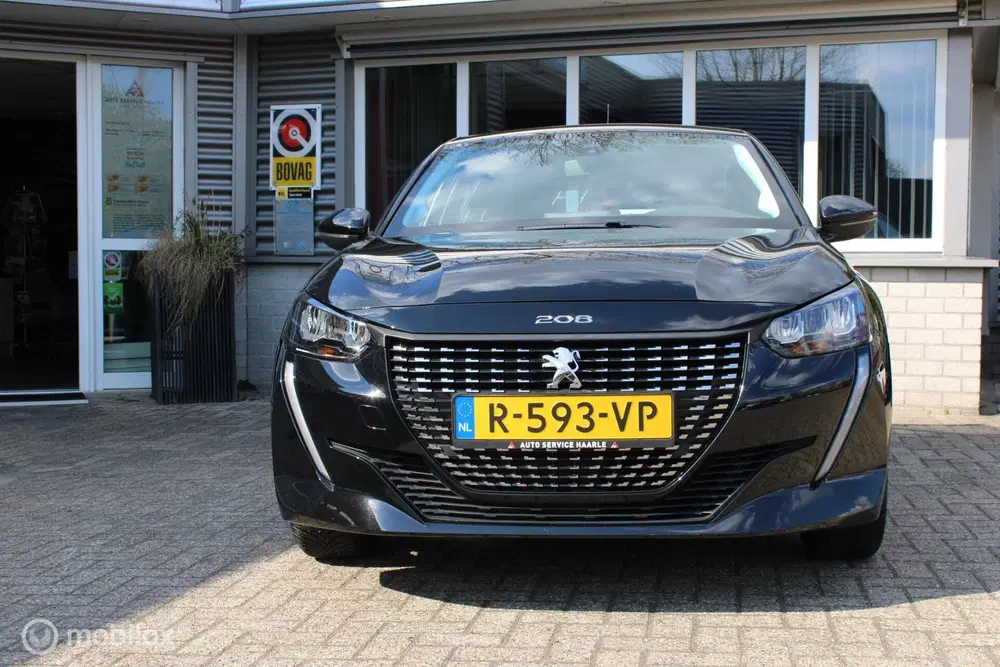 Peugeot 208 1.2 PureTech Active Pack uit 2022, foto 12