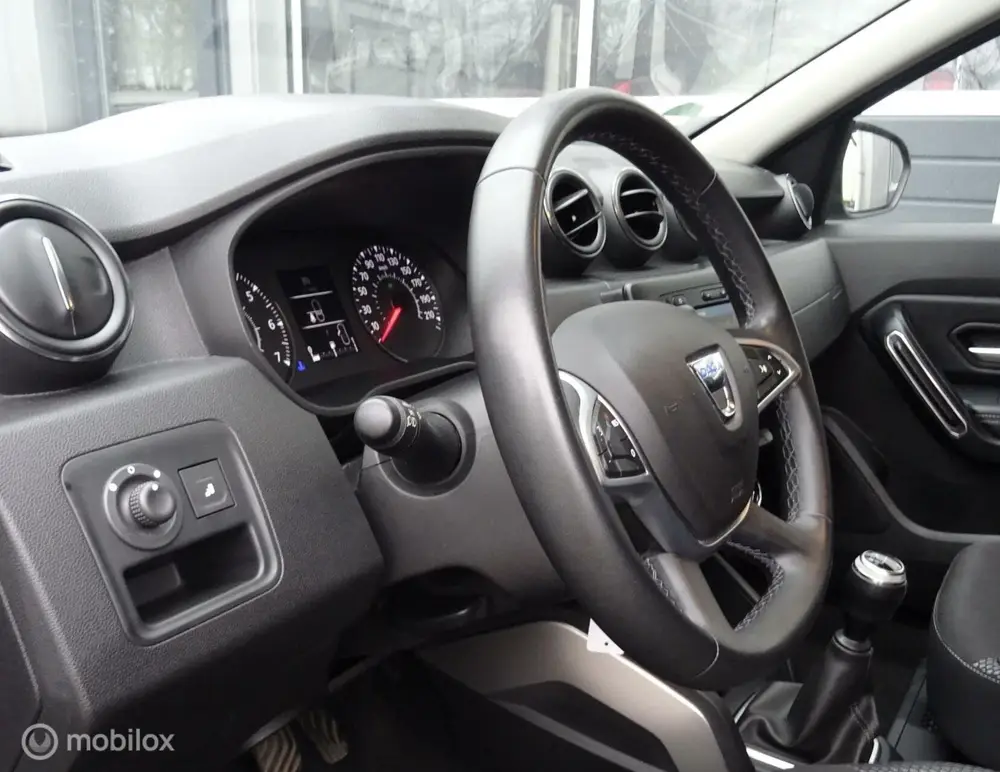 Dacia Duster 1.3 TCE |360° CAMERA |CARPLAY|NAVI |CRUISE uit 2020, foto 10