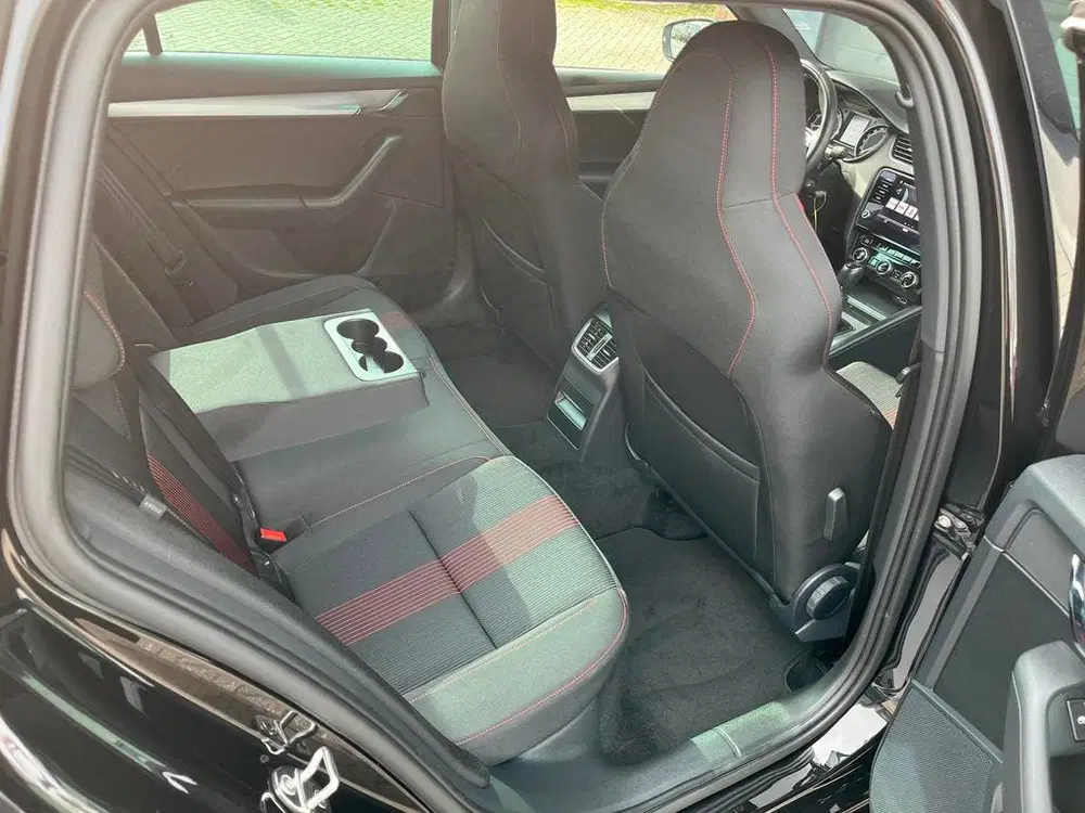 Skoda Octavia Octavia 1.5 TSI Greentech Sport Business uit 2020, foto 10