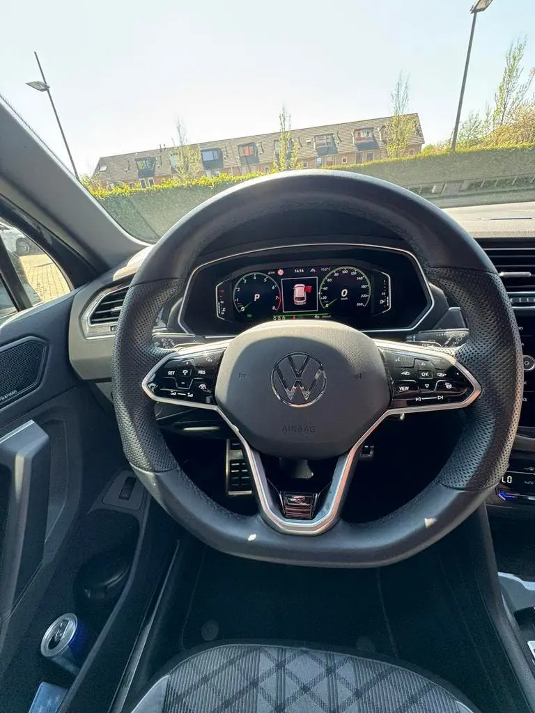Volkswagen Tiguan 2.0 TSI 4Motion DSG R-Line uit 2023, foto 14