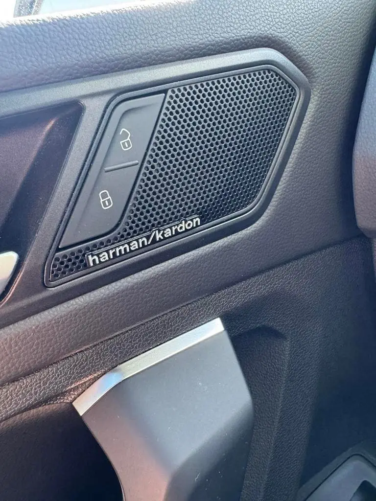 Volkswagen Tiguan 2.0 TSI 4Motion DSG R-Line uit 2023, foto 17