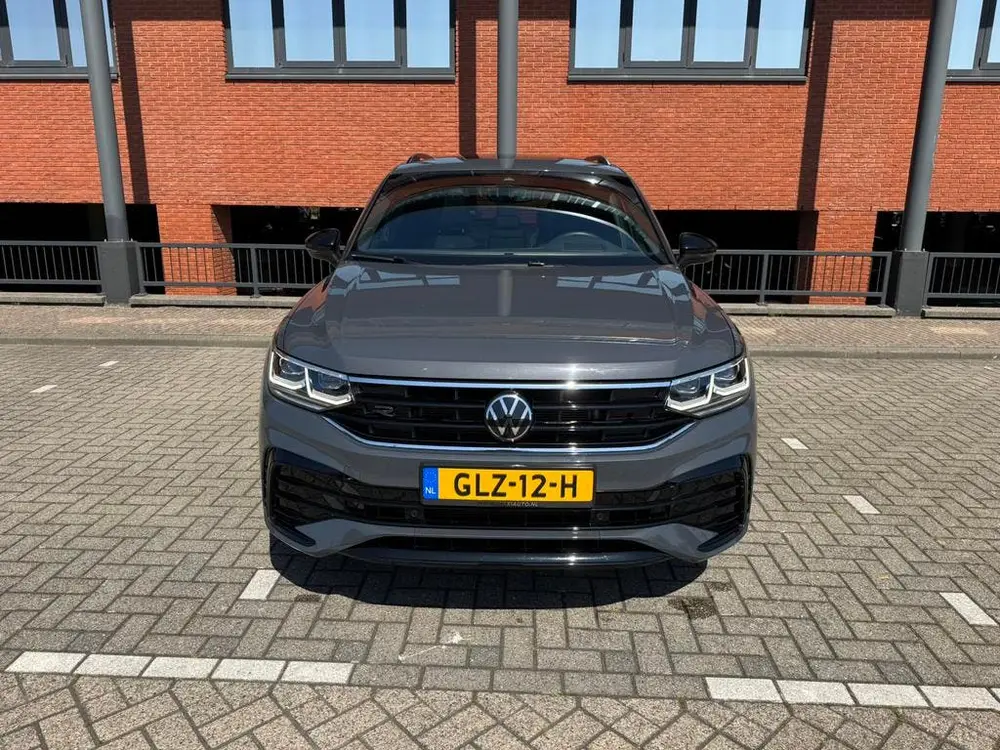 Volkswagen Tiguan 2.0 TSI 4Motion DSG R-Line uit 2023, foto 2