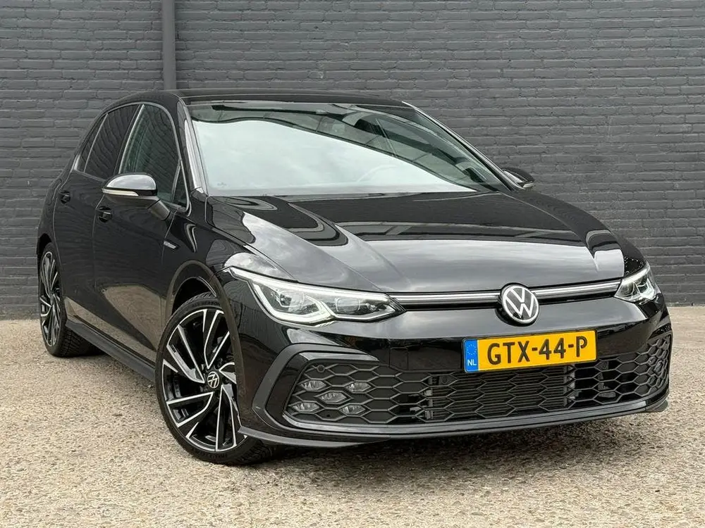 Volkswagen Golf 2.0D 147KW Dsg7 2021 Zwart uit 2021, foto 3