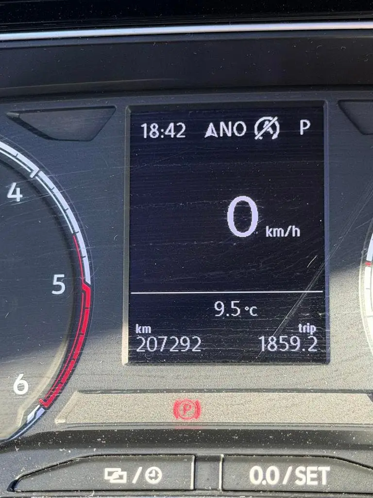 Volkswagen Polo 1.6 TDI 95pk 7-DSG 2021 R-line uit 2021, foto 9