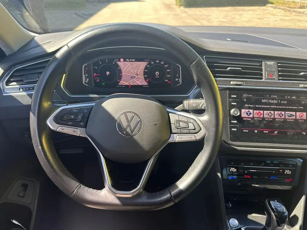 Volkswagen Tiguan 1.5 TSI ACT 150pk DSG 2020 Grijs uit 2020, foto 3