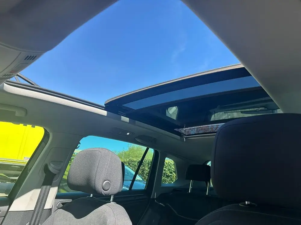 Volkswagen Tiguan 1.5 TSI ACT 150pk DSG 2020 Grijs uit 2020, foto 8